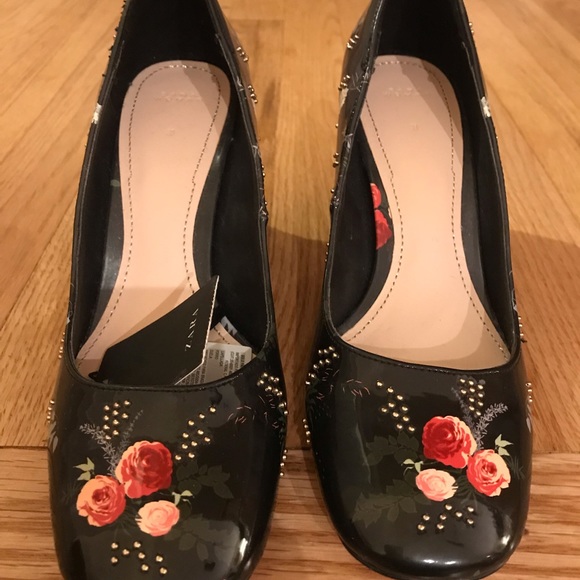 New with Tags Zara Floral Patent Leather shoes - Picture 4 of 6